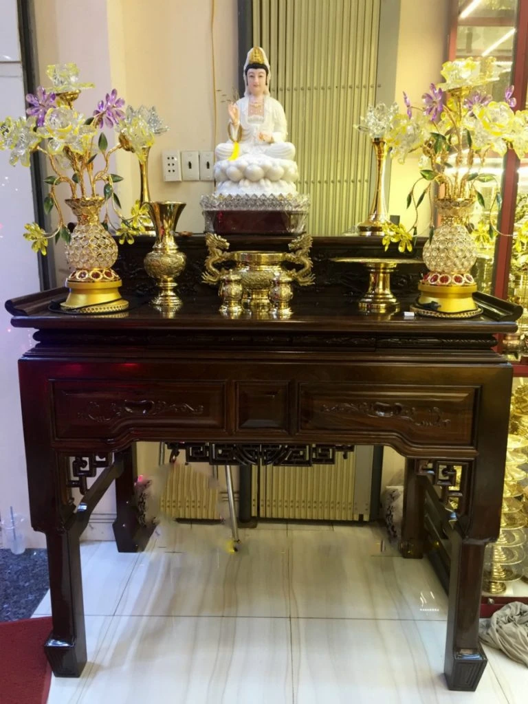 Những mẫu bàn thờ phật hiện đại cho gia đình